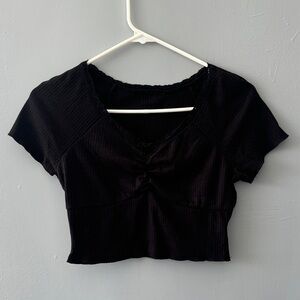 SHEIN Black Ribbed Crop Top